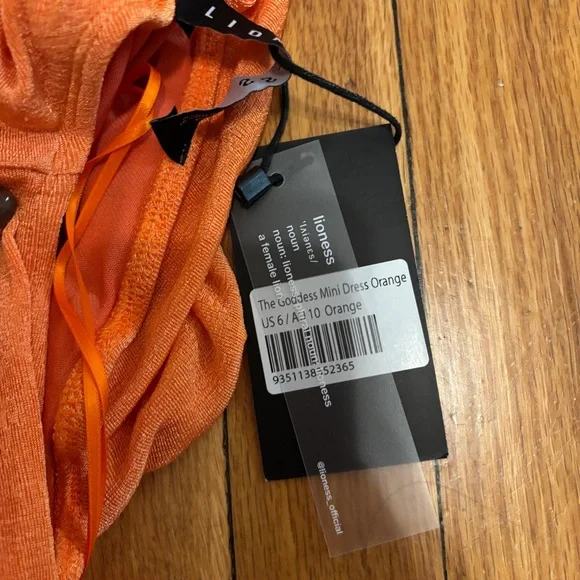 Lioness Goddess Dress Medium Orange One Shoulder - Picture 4 of 9